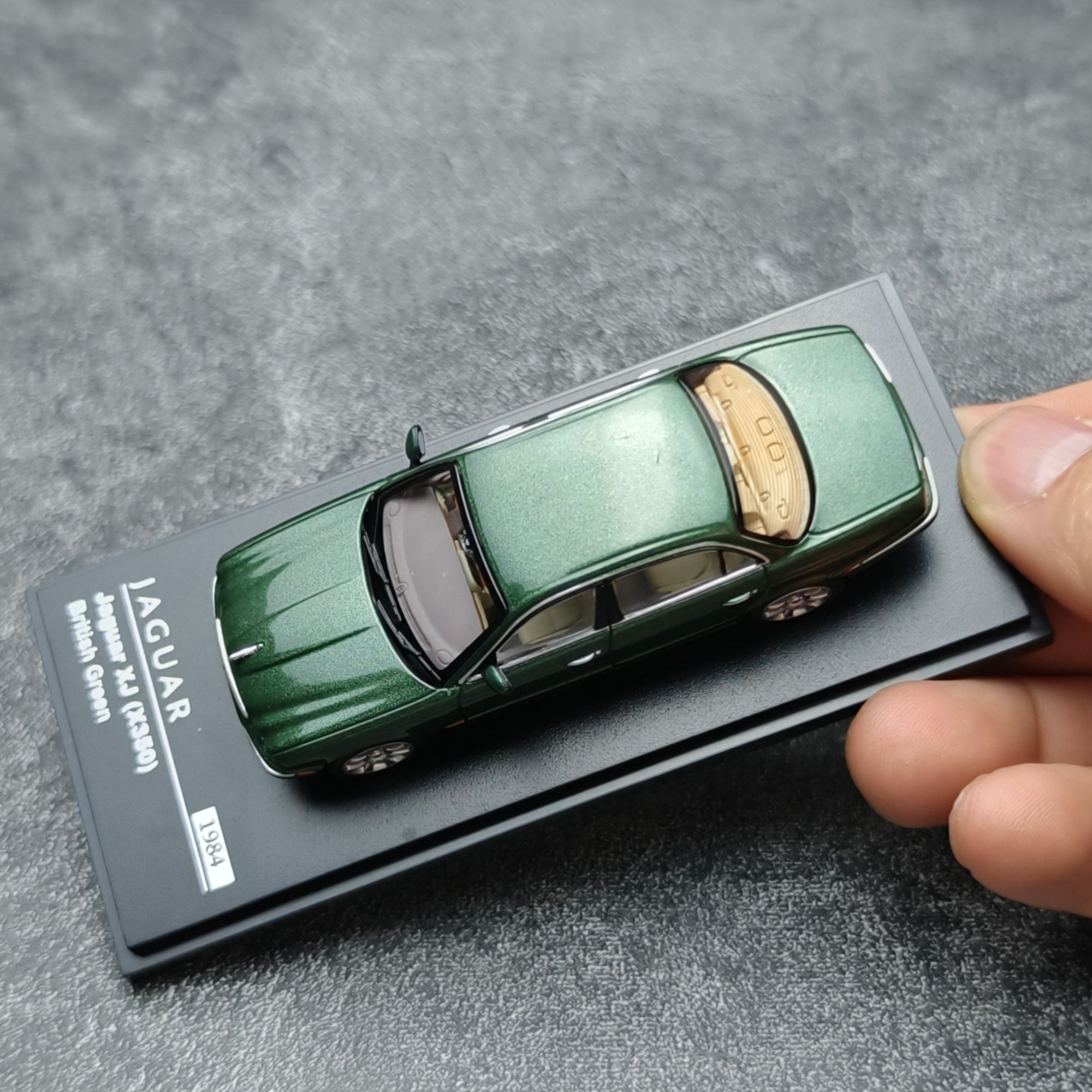 AR BOX 다이캐스트 1:64 스케일 XJ6 X350 - Die Cast Car 1 64 리뷰 및 가격